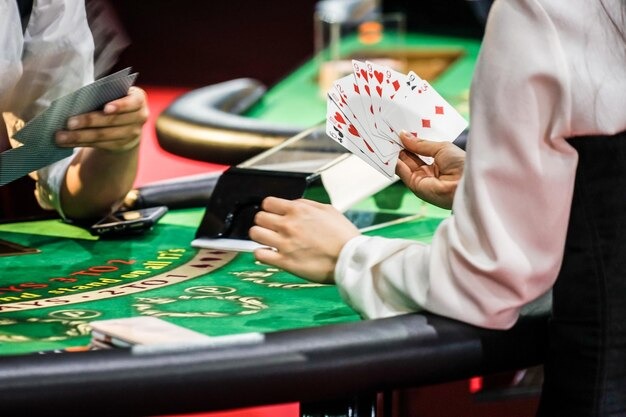 Singapore Pools number selection interface on kahooy showing draw schedule and paytable